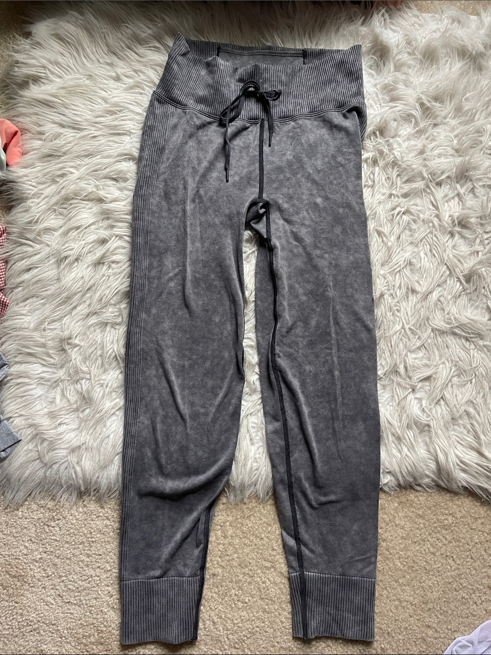 PINK Women’s Gray Drawstring Jogger Pants